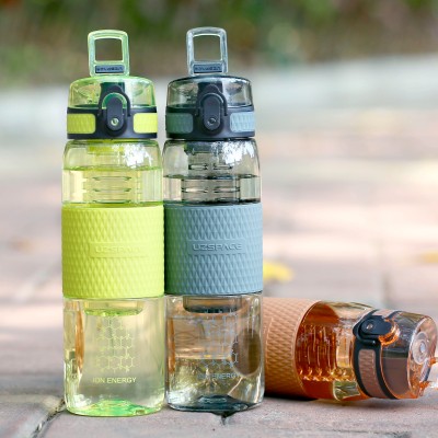 優(yōu)之UZSPACE水杯學生tritan耐高溫彈蓋塑料杯帶茶隔